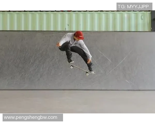 刘磊亲授滑板技巧与心得体会助你快速提升滑板水平